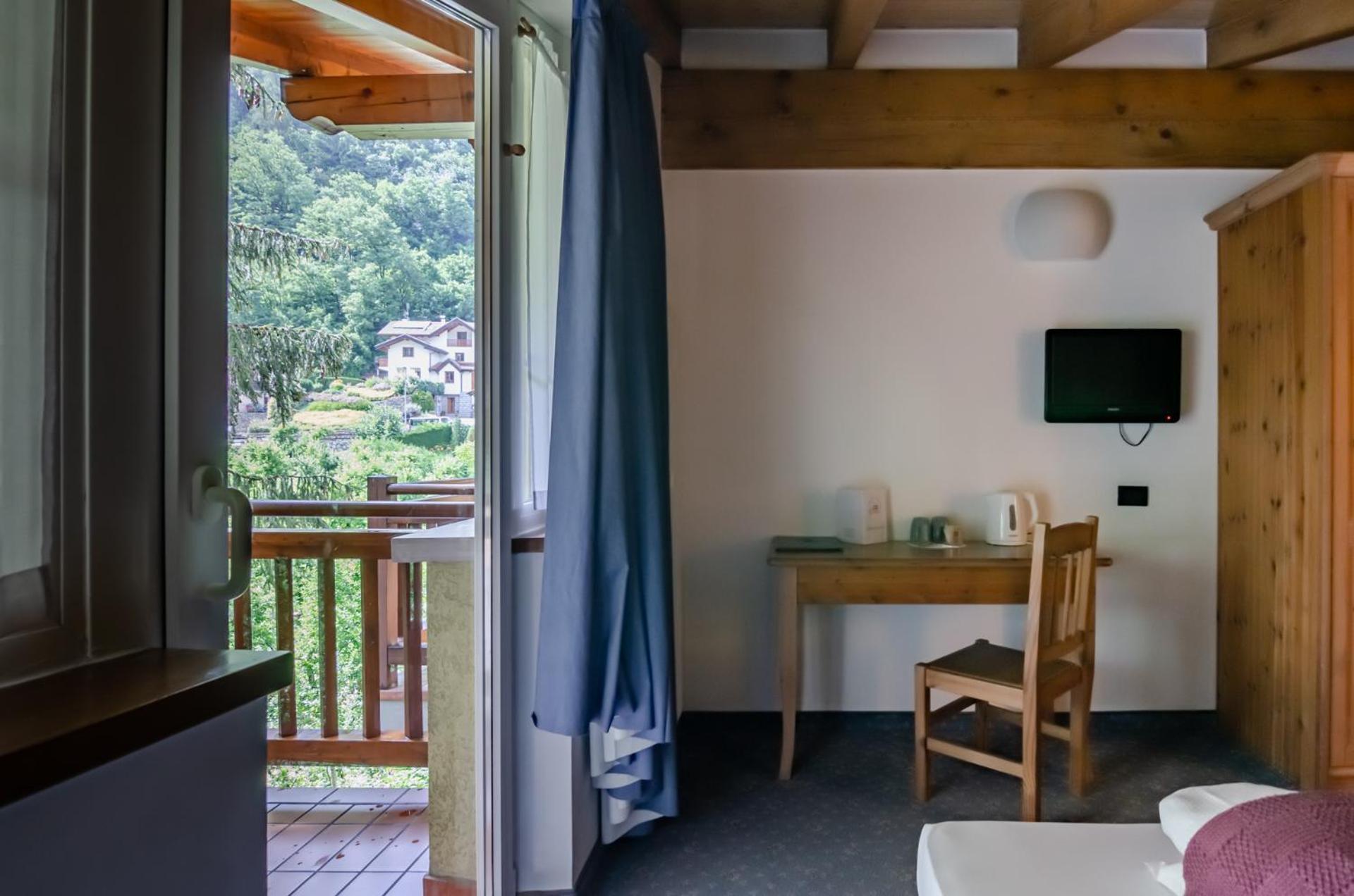 Malè Hotel Bella Di Bosco מראה חיצוני תמונה