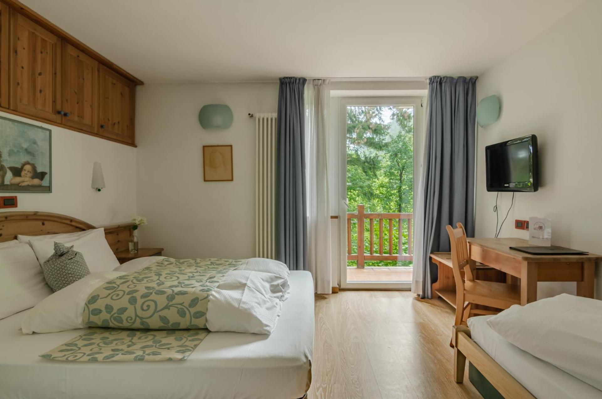 Malè Hotel Bella Di Bosco מראה חיצוני תמונה